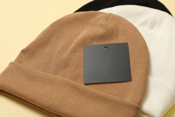 Caramel Comfort Ribbed Beanie – Warm & Versatile