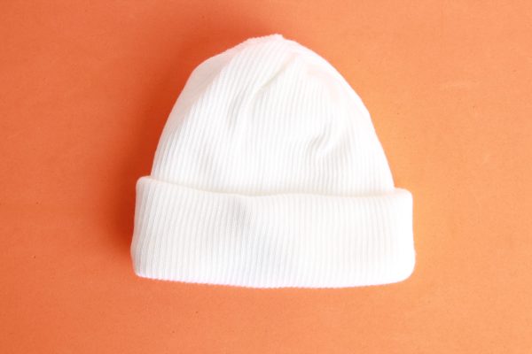 Crisp White Essential Beanie – Clean & Modern